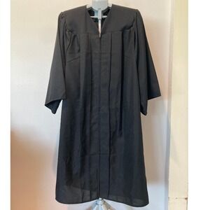 Herff Jones Solid Black Graduation Gown 5'3" 5'4" College University Highschool